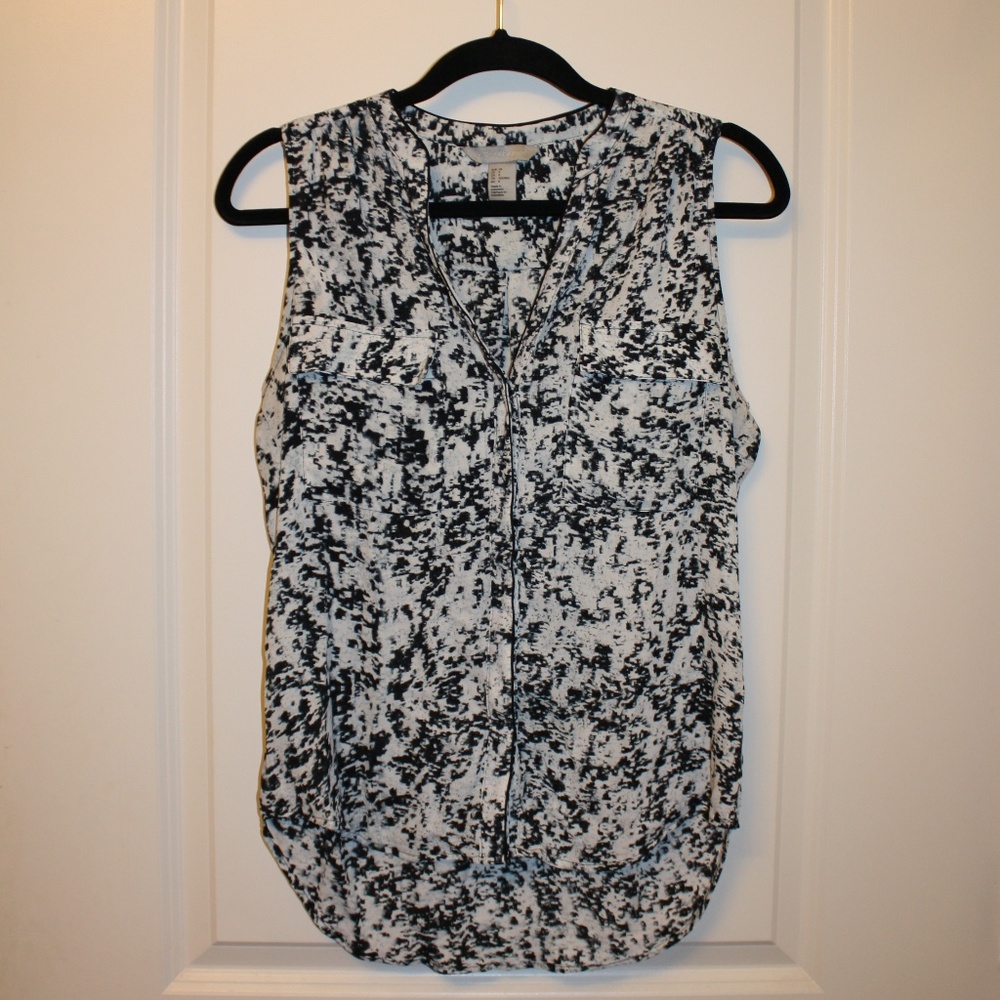2 for $12 | Sleeveless Button-Up Blouse - H&M